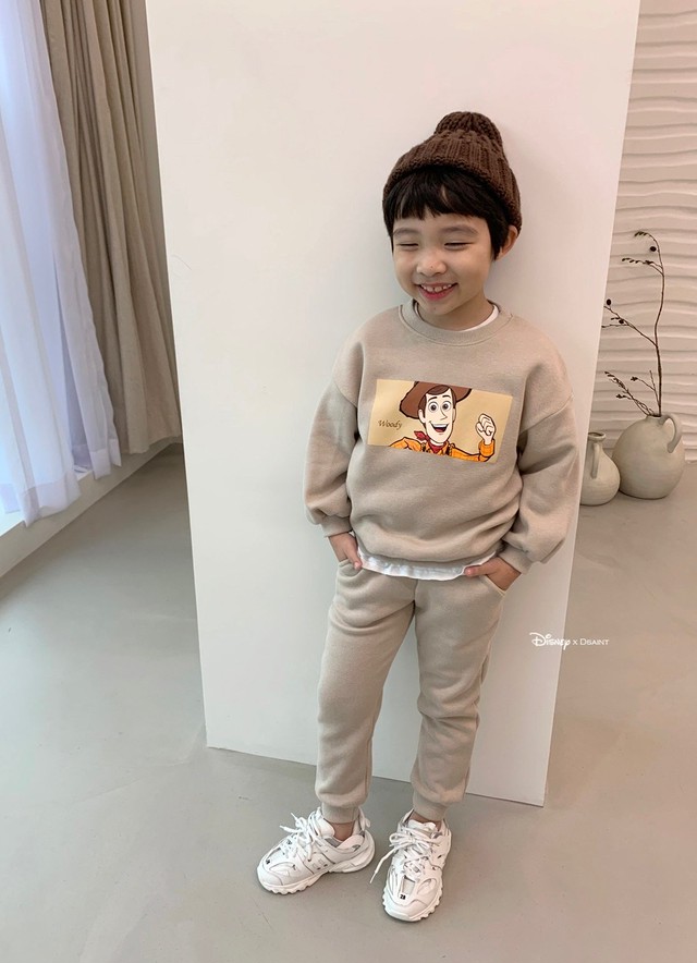 予約商品 韓国子供服 ディズニー起毛セットアップ 韓国子供服 Picnicbaby