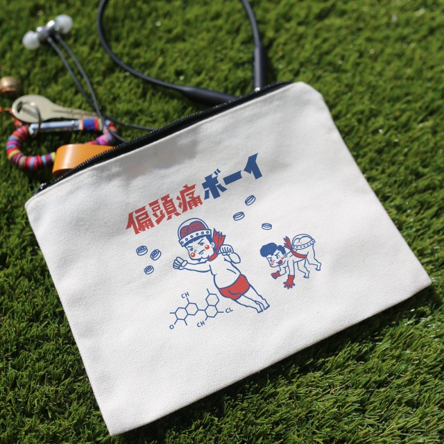 無料名入れ ポーチ 偏頭痛 大サイズ お出かけ カワイイ オリジナル レトロ お薬入れ 化粧ポーチ オムツポーチ 手帳入れ Foolswitch