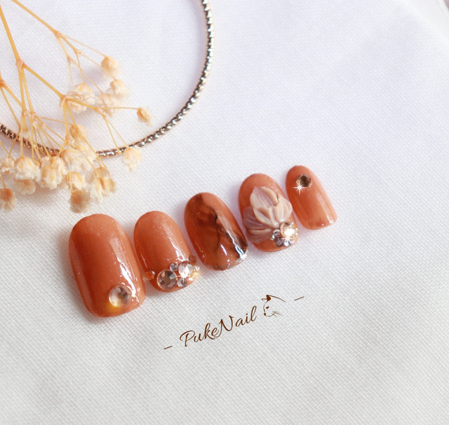 Pukeネイル No 3 3d花 ブラウン 秋 冬ネイルチップ ネイルチップ つけ爪 購入ならpuke Nail