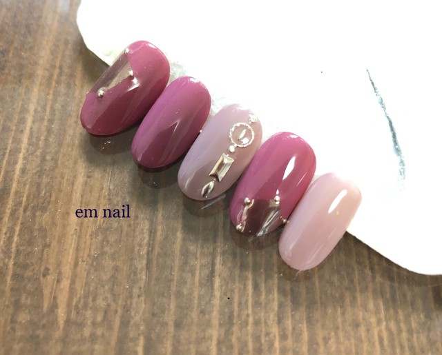 ミラーネイル グレージュ Emnail