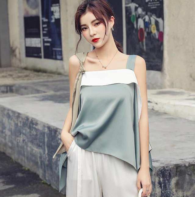 即納品可能 一押し デザインオフショルダーカットソー s S Dress Company