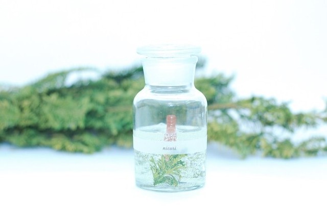 大人気 金木犀ブレンド 音の出るアロマキャンドル 精油100 Botanical Bottle Nicoricandle