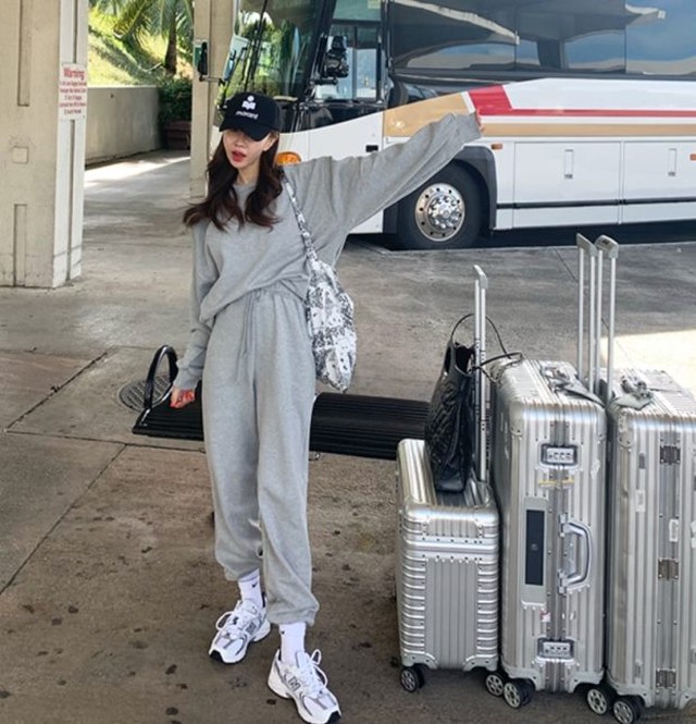 スウェット セットアップ レディース 韓国 ファッション 秋服 レディース ジャージ スエット 上下セット オーバーサイズ トレーナー スウェットパンツ 2点セット 韓国 オルチャン セットアップ グレー Vestito