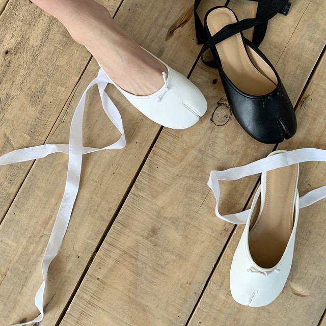 レースアップリボン付き足袋サンダル 3色 Honeybee Korea Style