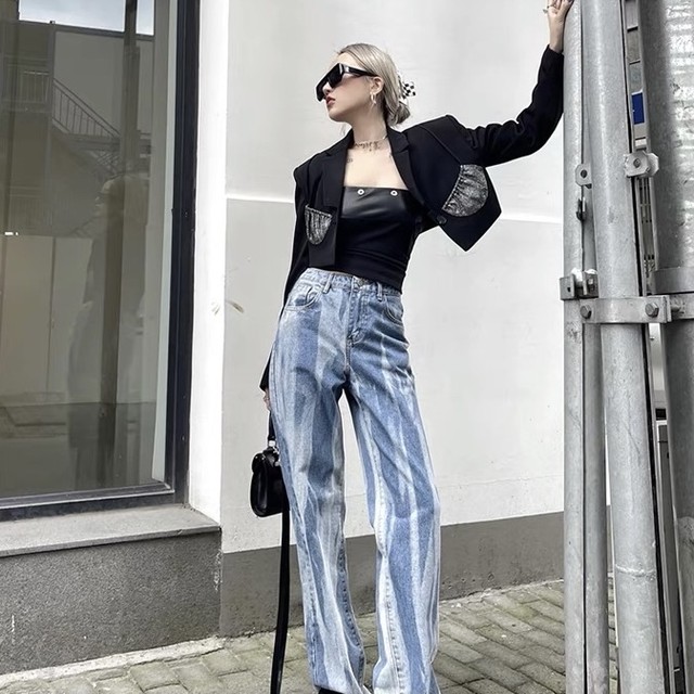 wave design jeans pants