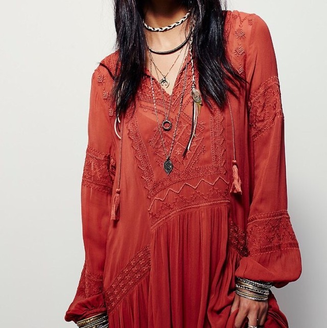 ボヘミアン 刺繍 ワンピース 赤 Viviana ヴィヴィアナ