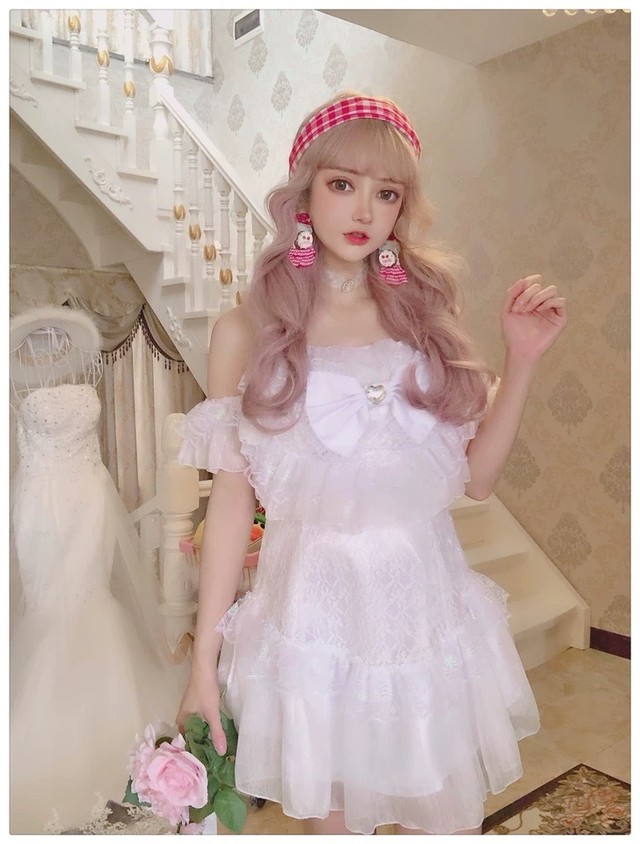 白 ワンピース フリフリ ガーリー ロリータ 原宿 姫 ホワイト リボン ハート ビジュー ミニ ドレス オフショルダー Loveysmileshop