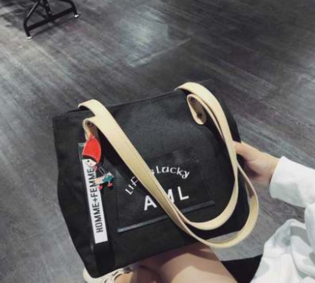 キャンバスカバン着回し力抜群おしゃれ便利使いやすい大学生 ハンドバッグ 75shops