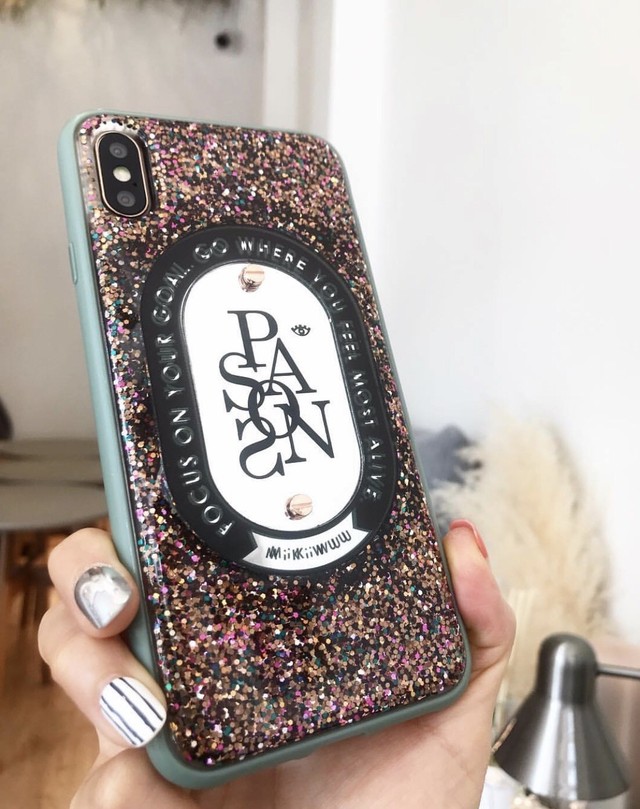 Mikiwuu ミキウー Passion Iphone 6 6s 7 8plus Iphonex Xs Iphonexsmax Iphonexr 携帯ケース スマホケース モバイルケース キラキラ グリッター Siammy Japan
