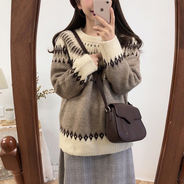 ニット レディース 冬 コーデ 人気 ニットレディース 秋 厚手 着こな 柄 着こなし おすすめ おしゃれ 大きいサイズ オフィス 大人 可愛い かわいい 韓国 カジュアル クルーネック 個性的 総柄 茶色 通販 定番 ノルディック柄 安い ゆったり 流行 24