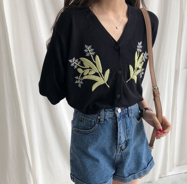 花柄 ニット カーディガン 春ニット レディース アウター トップス レトロ 半袖 春服 夏服 秋服 韓国 ファッション B0074 Aeka Clothet