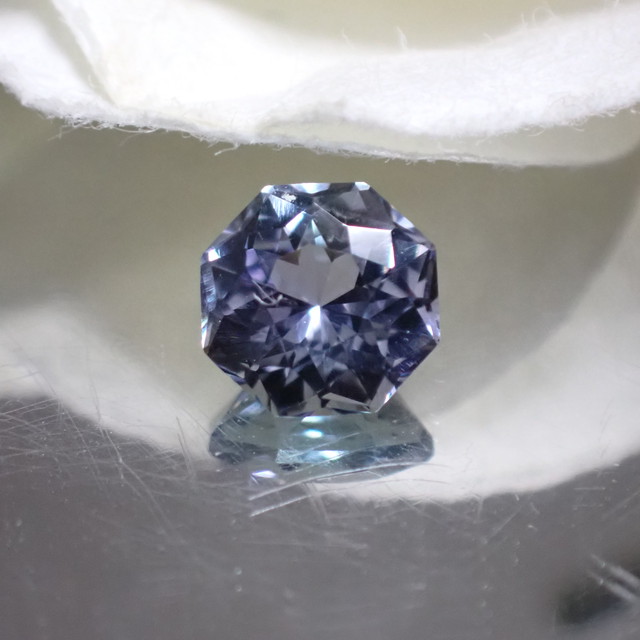 3兆円カット グレーイッシュブルー バイオレット ゾイサイト 0 603ct 宝石ルース販売 ジュエリー加工 宝石つむり