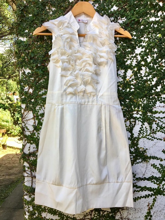 真っ白なワンピース ドレス New イギリス Vintage Yard