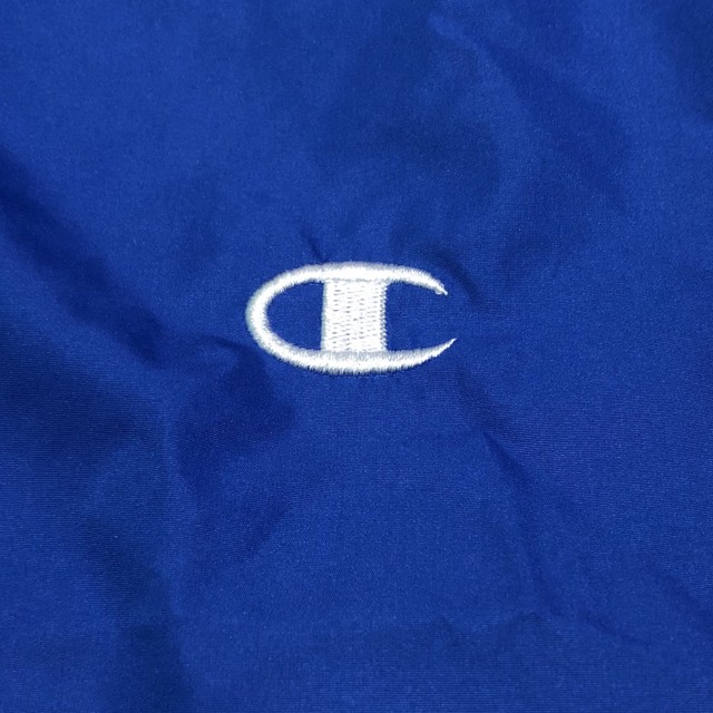 Xlサイズ Champion ワンポイントロゴ刺繍 プルオーバー ジャケット Ringhio Used Store