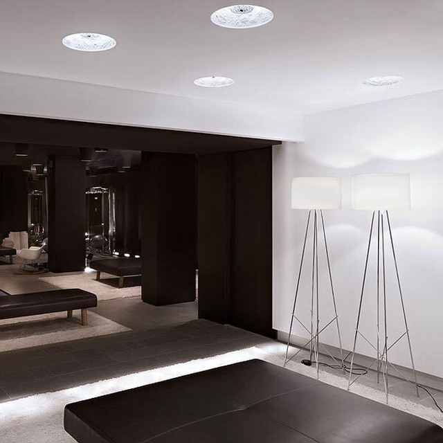 FLOS-RAY F2