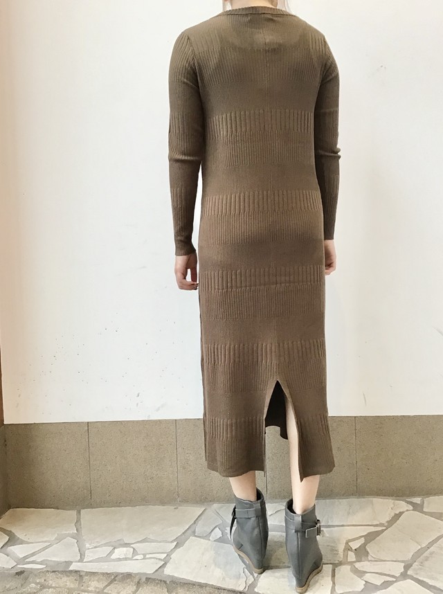 ランダムリブ風ニットマキシワンピース Mill Outlet