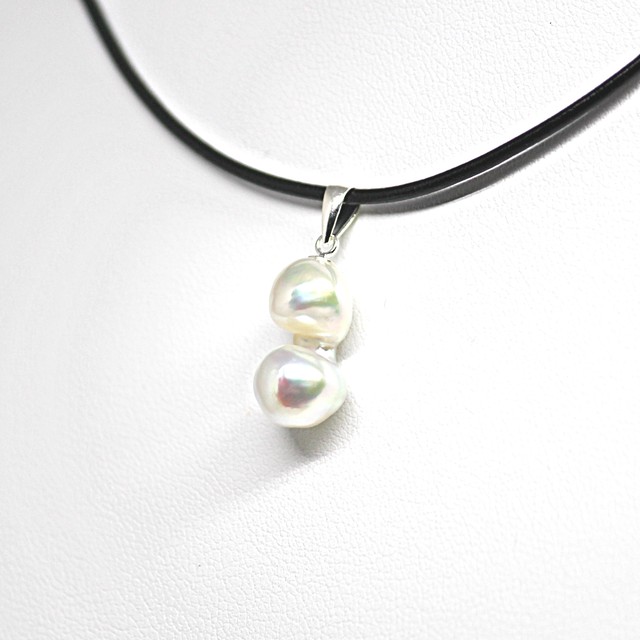 希少!】あこや本真珠のツインパールと革ひものネックレス | Drop pearl ~珍しいあこや本真珠を使ったアクセサリー屋~