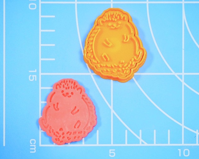 小さなハリネズミのクッキー型 仰向け 3dプリンター クッキー型 ヌイグルミ制作室ビアンカ