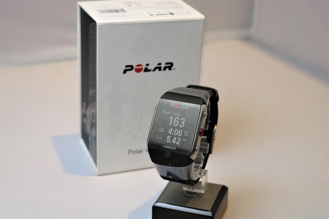 Polar ポラール V800 Gpsウォッチ 心拍計付属 Nalsimafrend なるしまフレンド サイクルショップ ロードバイク パーツ トレーニング メンテナンス