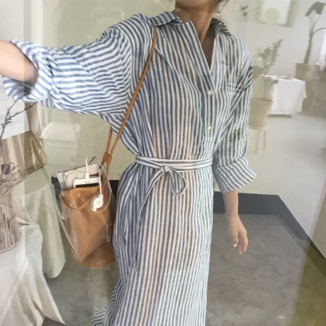 ワンピース シャツワンピース ミモレ丈 ボーダー スリット 長袖 ドルマンスリーブ ウエストマーク 襟付き ゆったり 体型カバー Vネック カジュアル レトロ 秋 夏 ママ 40代 ブルー blank noir