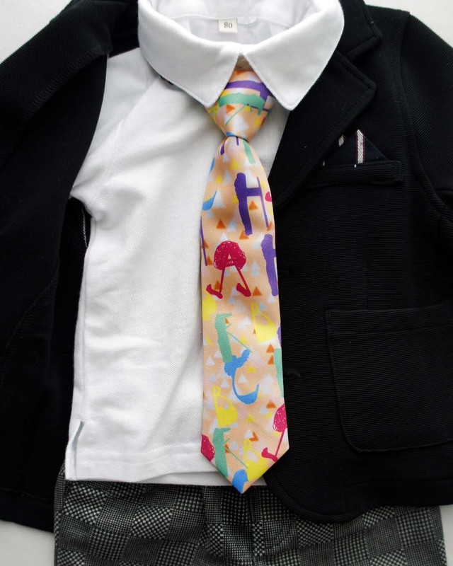 Mushroomネクタイ キッズ キッズネクタイ 子供用ワンタッチネクタイ アルファベット オレンジ ネクタイ おしゃれな個性派ネクタイ 子供用ワンタッチネクタイなら Art Barmushroom