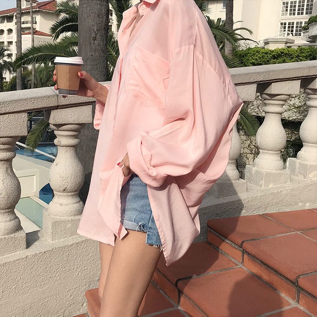 オーバーサイズシャツ ビックサイズ 長袖 春 秋 シンプル 無地 ロング丈 デート お出かけ 旅行 女子会 韓国 韓国ファッション オルチャン Fa068 Musubi Me 韓国 オルチャン レディースファッションのお店