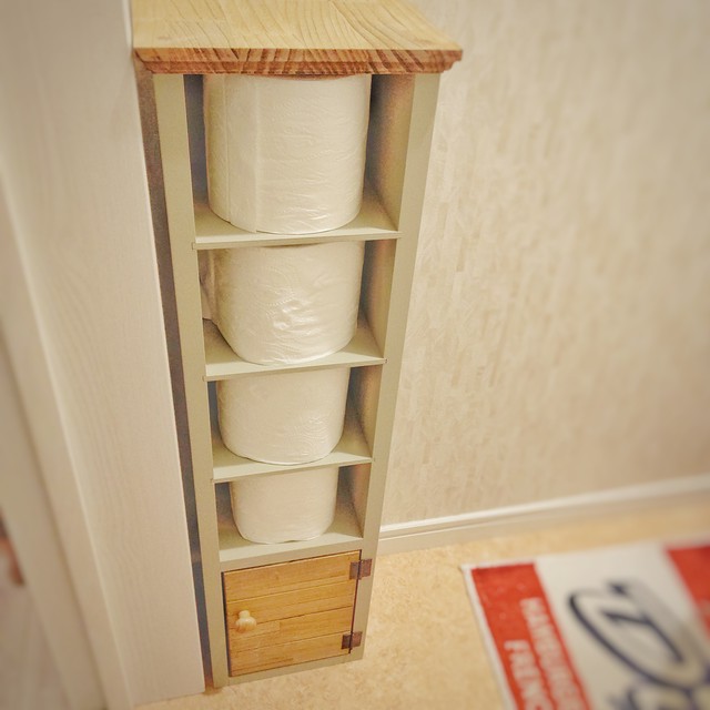 オシャレなトイレットペーパー収納棚 Oc Handmade