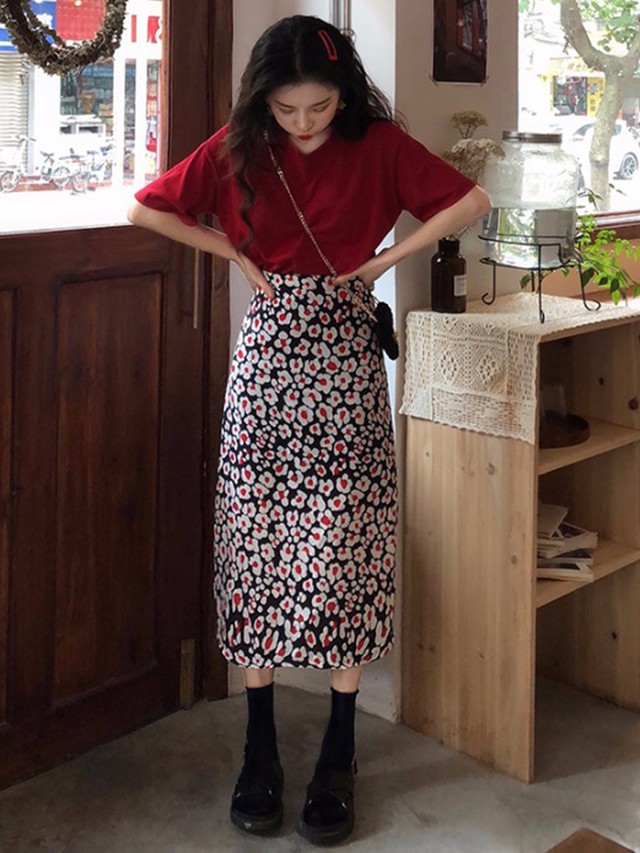 花柄プリント スリムタイト スカート レトロ デート 通勤 オフィススタイル 秋 ｇｄｒ