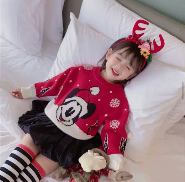 Ksnt1 送料無料 Kids Baby クリスマス Mickey プリントニット ミッキーニット クリスマスミッキー Mickey ニット プルオーバー 親子コーデ 家族コーデ リンクコーデ ミッキートレーナー クリスマスコーデ クリスマスニット Luana