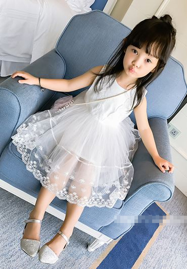 子供服 女の子 ワンピース かわいい ラウンドネック ノースリーブ ワンピ エアリー レース チュールワンピース 夏ドレス 韓国 キッズ服 春夏 新作 春服 夏服 Sale 子供服 女の子 ワンピース Leaflower 001 リーフラワー レディースファッション専門店