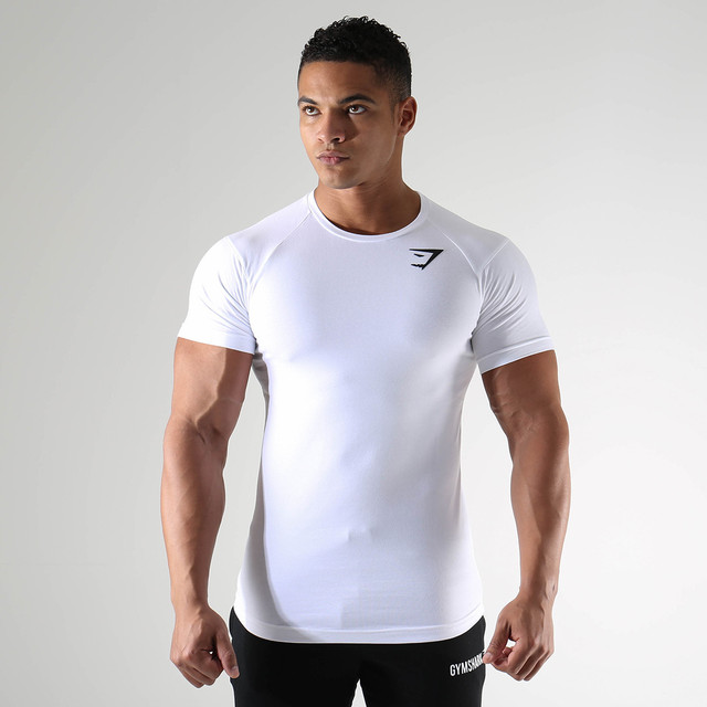 Gymshark ジムシャーク フォームフィットtシャツ V2 ホワイト White メーカー直輸入品 Class Co 正規海外トレーニングウェア取扱店