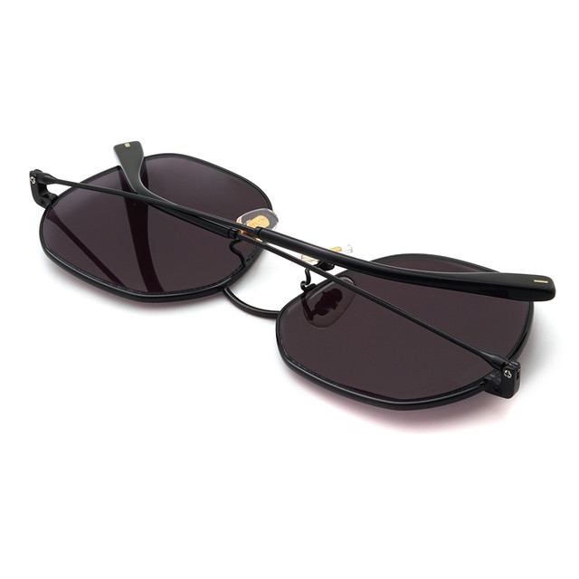 韓国アイドル着用 Public Beacon Chacha3 C1 クリアサングラス Sajula