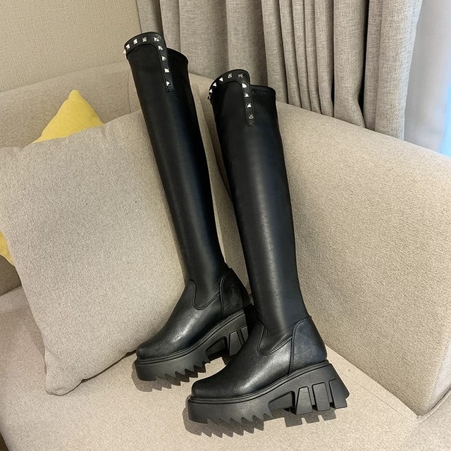 studs design long boots