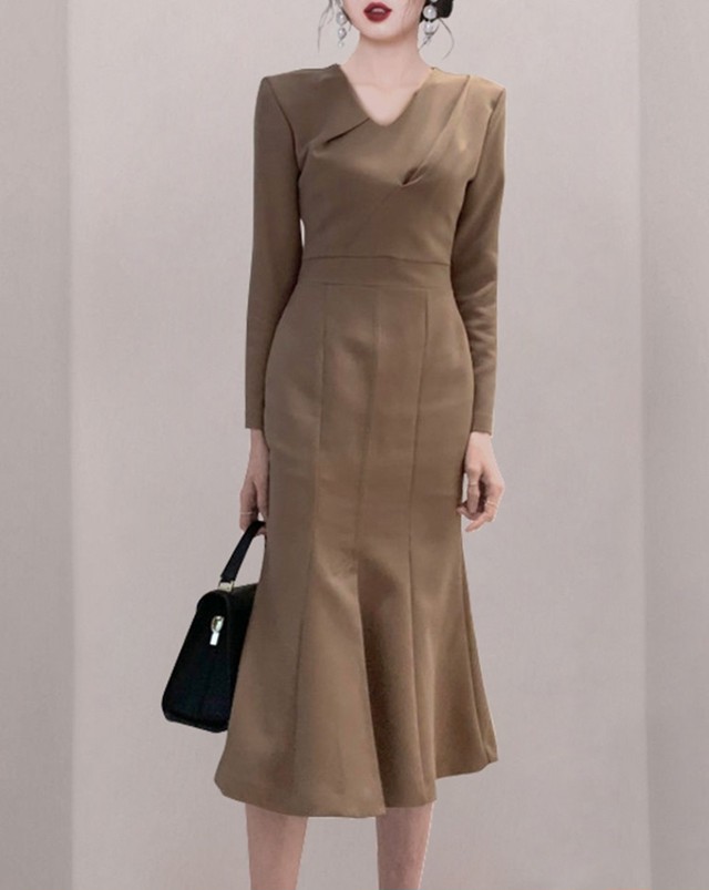 Vネック シンプル マーメイドライン ワンピース 茶 黒 膝丈 上品 Ol 通勤 Garage Diva 106