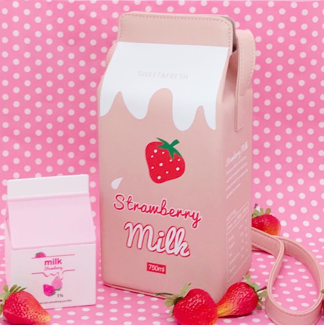 即納 いちごミルク 斜めがけバッグ いちご雑貨専門店strawberry Box
