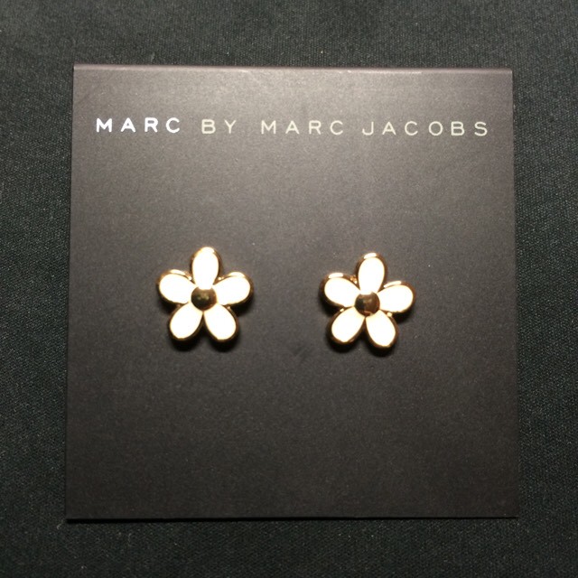 ゴール 弱い 平等 Marc Jacobs ピアス Kakishibu Koubou Jp