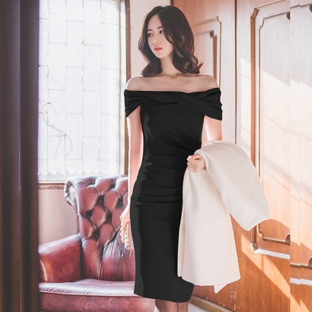 オフショルダー 黒 パーティードレス シンプル タイト ワンピース ブラック ピンク 上品 スリット 結婚式 二次会 謝恩会 膝丈 デート 食事会 フォーマル C029 Hollys Design