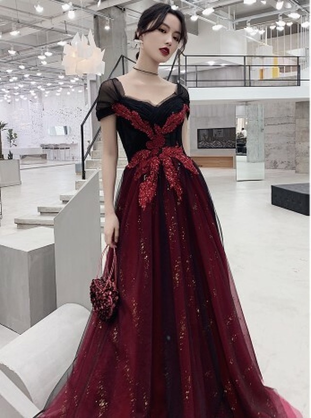 美品 イブニングドレス ワインレッド オフショルダー エレガント 優雅なシルエット 細見えシルエット Cinderelladress