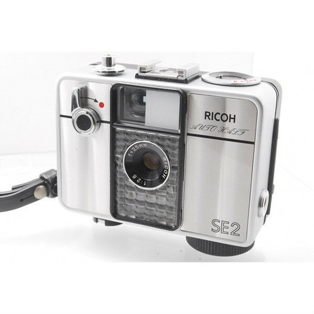アンティークカメラ 送料無料 Ricoh リコーオートハーフ Se2 フイルムカメラ 初心者 フィルムカメラ 中古 コンパクト カメラ リコー オートハーフ レンジファインダー フィルムカメラ インスタ カメラ女子 イルミネーション 人気 送料無料 プロスパーオンラインショップ