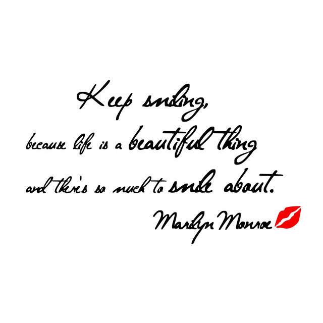 ウォールステッカー マリリンモンロー 名言 格言 英字 その2 Give A Girl The Right Shoes 黒 光沢 Iby アイバイ ウォールステッカー 通販