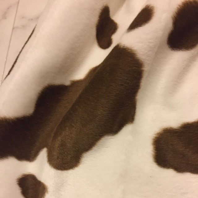 送料無料 Kobinaiの牛柄スカート プリチー 古着 リメイク