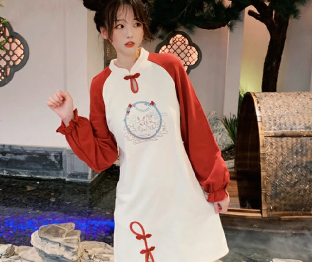 Top Mode ワンピース 春ワンピ ラグランスリーブ チャイナ ワンピース ミニ丈 ミニワンピ ミニドレス 刺繍 うさぎ 和柄 漢服 レディース 長袖 原宿系 ガーリー 中華風 普段着 チャイナボタン ファッション レトロ ラフ ゆったり お呼ばれ ホワイト 白 ニッチ Bitter 映え