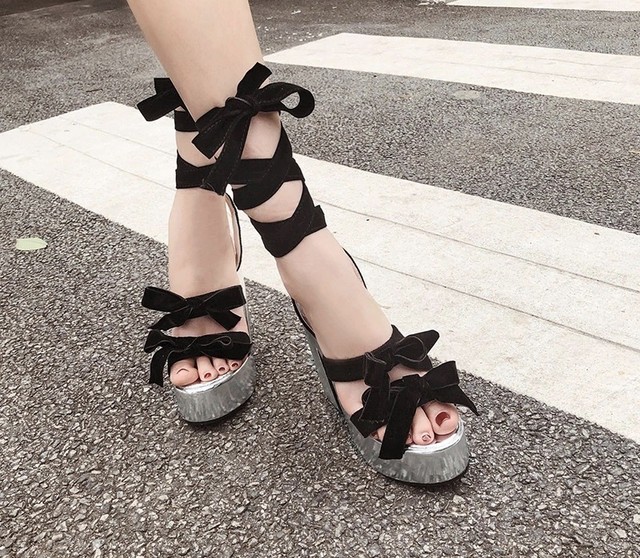 メタリック レースアップ 厚底サンダル Select Shoes M S Bell