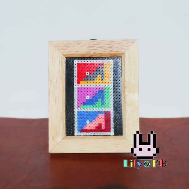 個展限定 オシャレは足元から 豆ビーズアート 個展作品 ドット絵 アイロンビーズアクセサリー Lily Kg