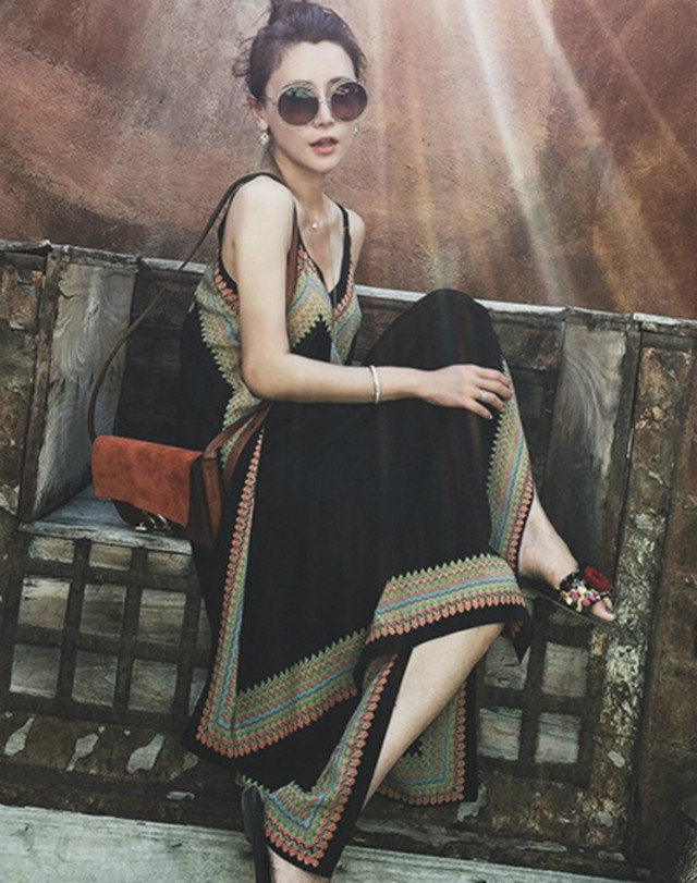 ワンピース エスニック ユニーク リゾート フレア アシンメトリー キャミワンピ 海外セレブ アジアンテイスト ミディ丈 ｖネック Emarkitekt