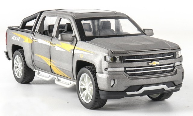 送料無料 1 32 シボレー シルバラード Chevrolet Silverado ピックアップトラック 灰色 グレー ミニカー ダイキャストカー モデルカー 人気 Hachinohe Base 1518