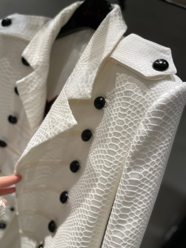 黒猫 Adult Black Cat Black以外 God Of Roses