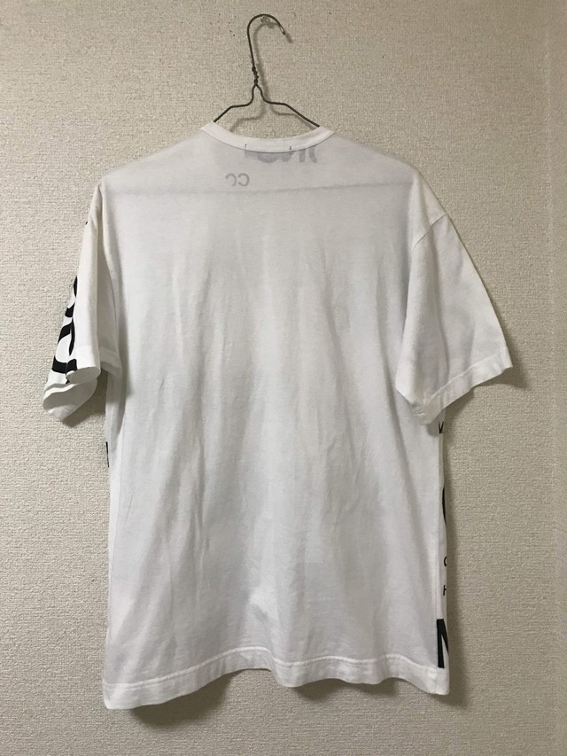 Comme Des Garcons Homme Tシャツ 半袖 Ss 白 ロゴ総柄 ナッツandクランベリー