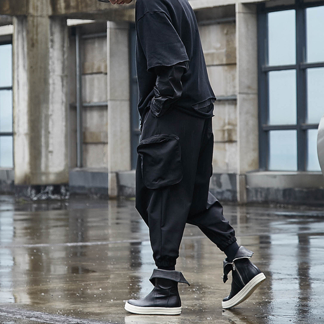 ボリューム クロップド カーゴ サルエルパンツ メンズ 黒 ブラック ユニセックス モード系 サルエル ボトムス ジョガーパンツ ショートパンツ クロップドパンツ ゴシック カーゴパンツ ゆったり ハーフパンツ 韓国 原宿系 お支払い後日以内に発送 Btm018 Loveless