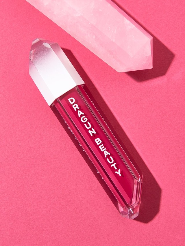 Dragun Beauty Dragunglass Matte Liquid Lip Pussystunt 海外コスメ 人気コスメ マットリップ リップ ホットピンク ピンクリップ グルテンフリー パラベンフリー ヴィーガン ヴィーガンコスメ トランスジェンダー ジェンダーレス ジェンダーレスコスメ Lgbtq